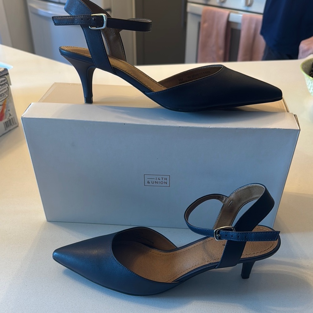 14th & Union Blue Slingback Heels